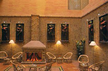 Country Inn & Suites Харидвар Экстерьер фото
