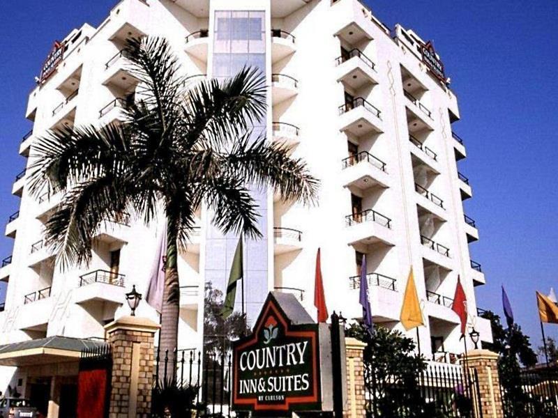 Country Inn & Suites Харидвар Экстерьер фото